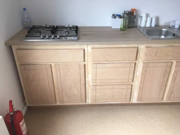 Mobila de bucatarie realizata la atelierul REGEN